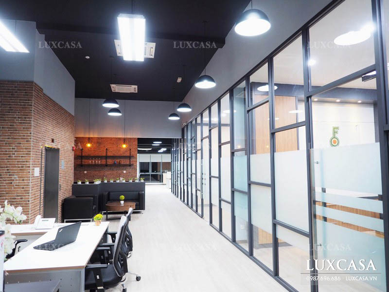 Thiết kế nội thất bố trí văn phòng diện tích nhỏ đẹp