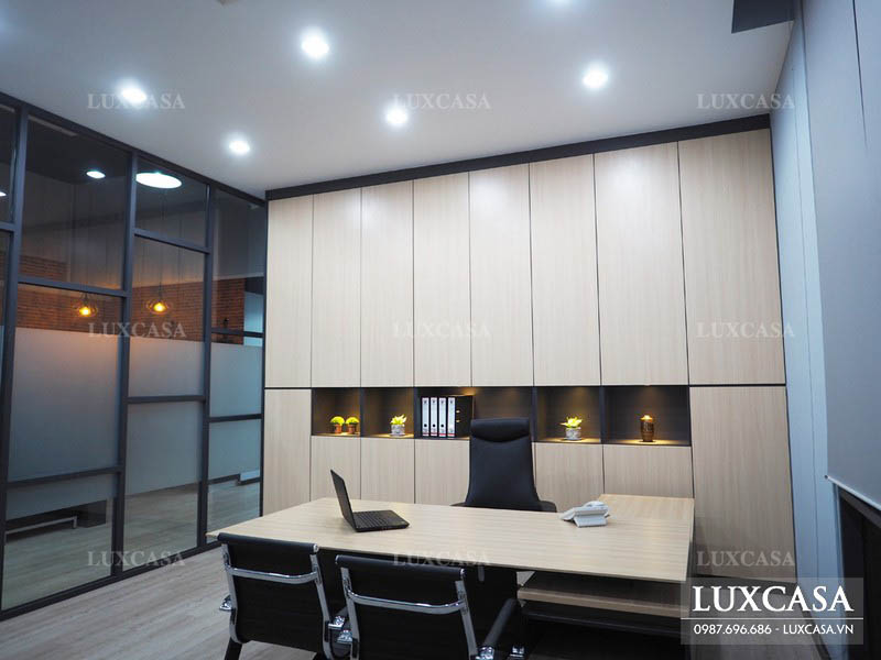 Thiết kế nội thất bố trí văn phòng diện tích nhỏ đẹp