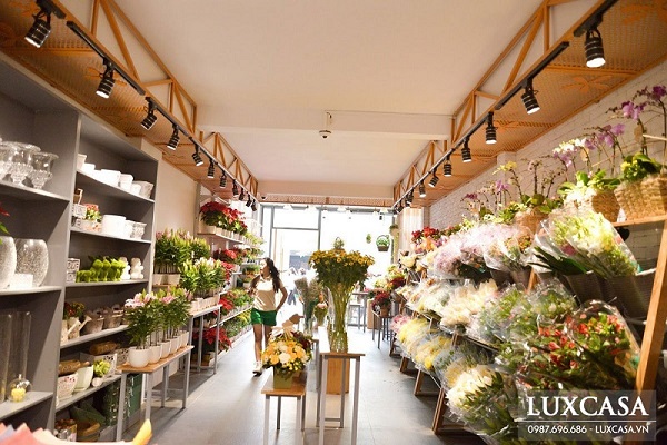 thiết kế cửa hàng hoa