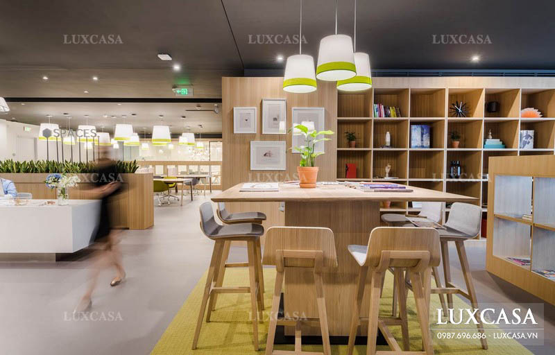 Mẫu thiết kế văn phòng công ty Spaces phong cách hiện đại