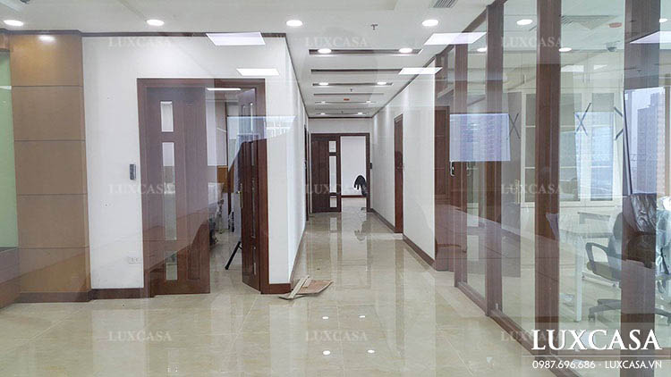 Thi công nội thất văn phòng làm việc tập đoàn Vietthang