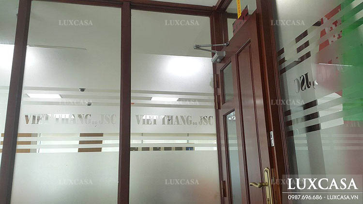Thi công nội thất văn phòng làm việc tập đoàn Vietthang
