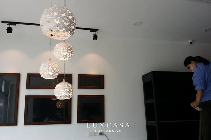 Thi công nội thất spa thẩm mỹ Trueskin hiện đại