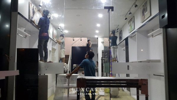 Thi công nội thất shop thời trang novelty