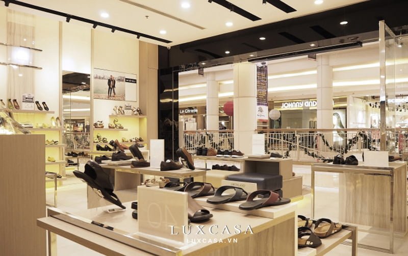 Thiết kế thi công nội thất showroom giày Andrew