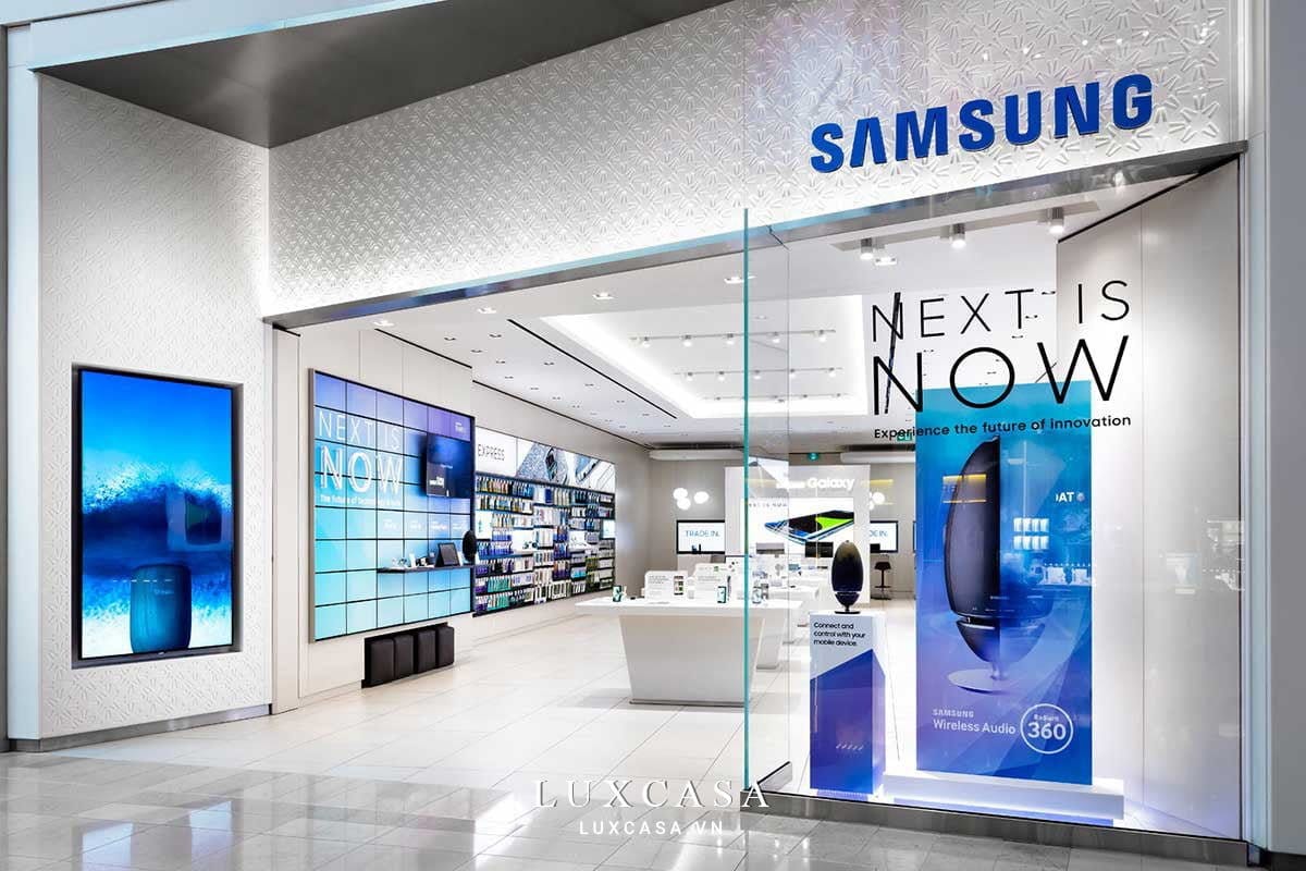 Thi công nội thất showroom 