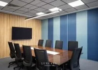 Không gian phòng họp được trang bị hệ thống đèn hiện đại