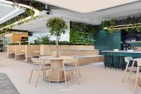 Khu vực pantry văn phòng xanh