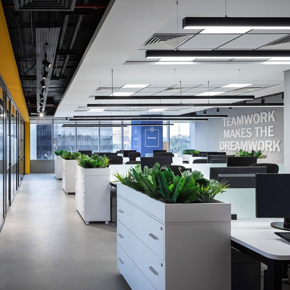 Thiết kế nội thất văn phòng làm việc chung công ty bsh