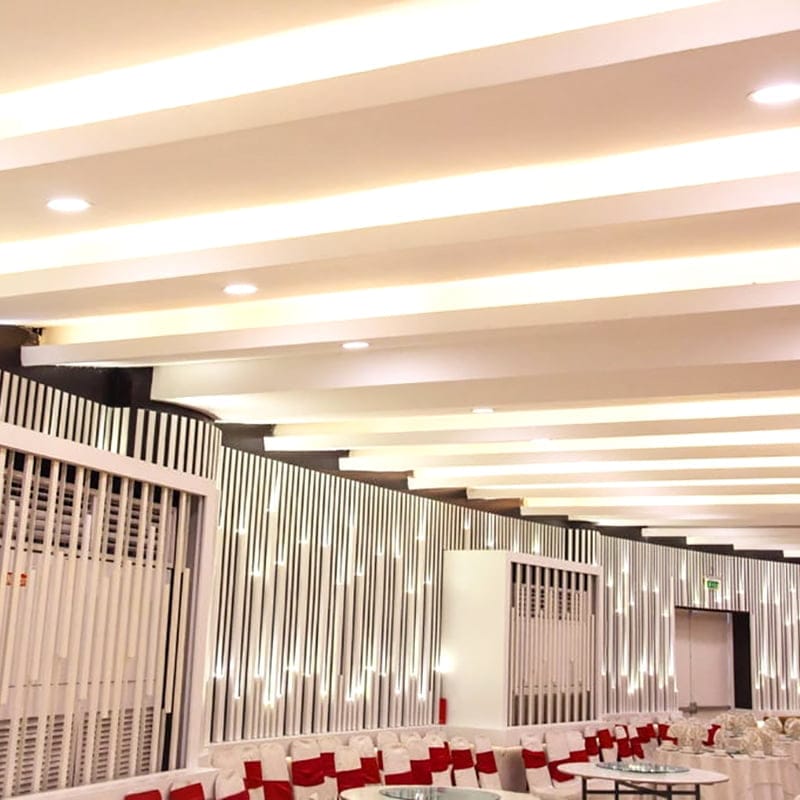 Thiết kế nội thất nhà hàng tổ chức tiệc cưới 1 Thiết kế nhà hàng tiệc cưới