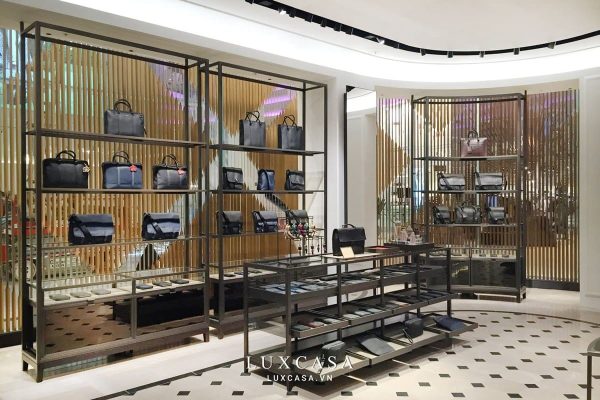 Khu trưng bày túi xách Buberry
