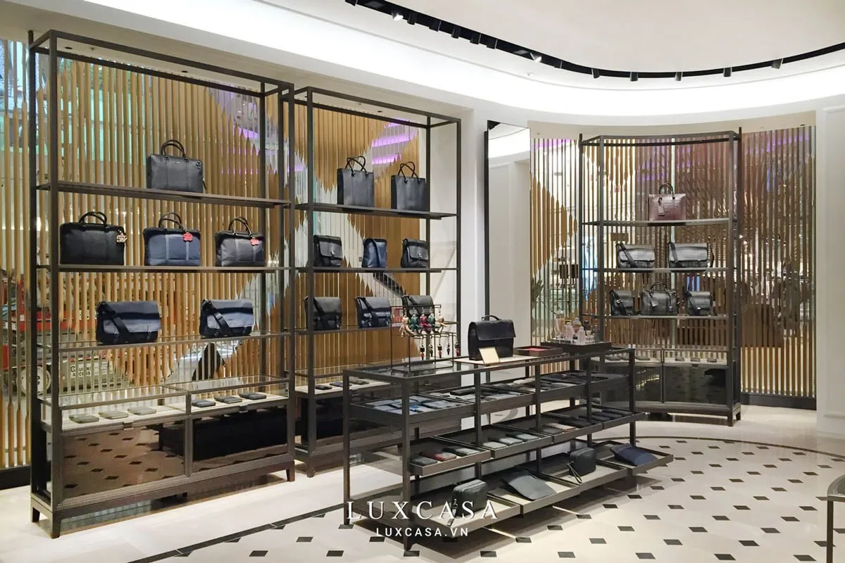 Khu trưng bày túi xách Buberry
