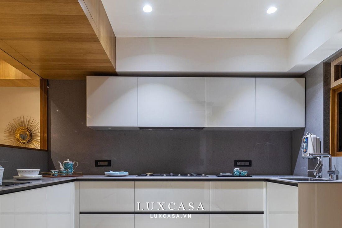 Phòng bếp chung cư gỗ