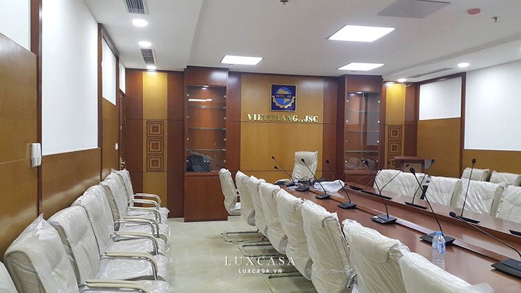 Thi công bố trí nội thất phòng họp công ty Việt Thắng