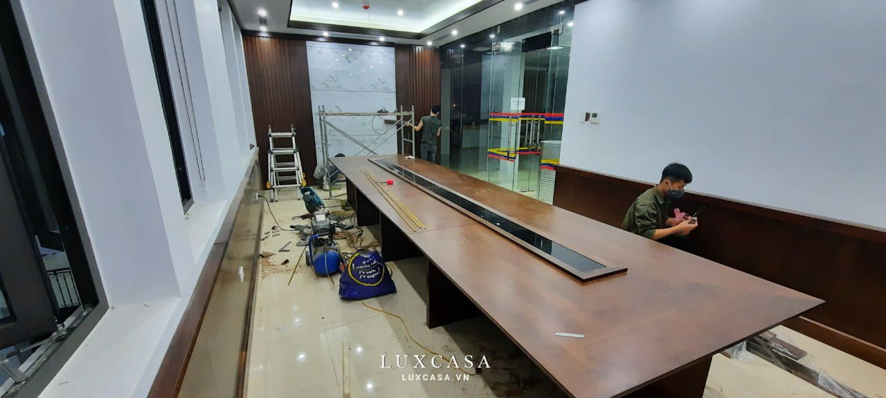 Thi công phòng họp 20m2