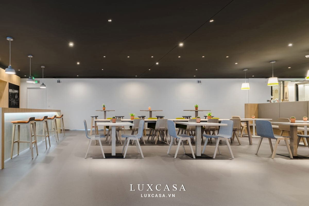 Thiết kế nội thất văn phòng công ty