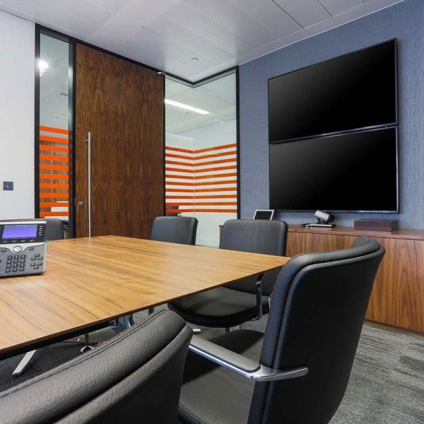 Thiết kế văn phòng QGQG