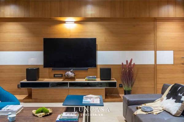 Tường ốp gỗ phòng khách chung cư gỗ